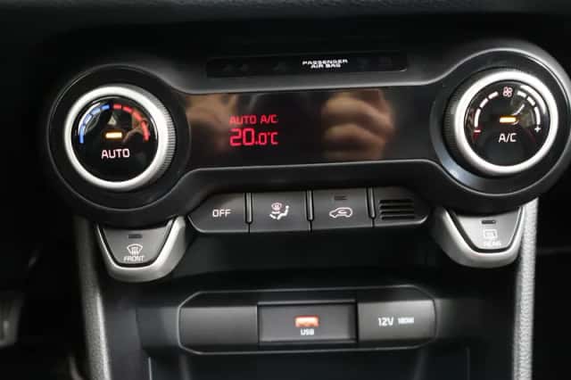 Kia Picanto (2021) thumbnail 20