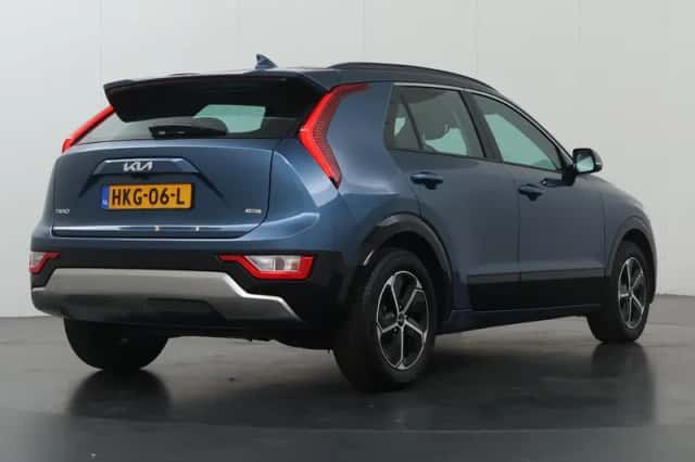 Kia Niro (2025) thumbnail 2