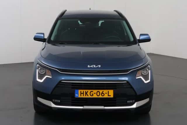 Kia Niro (2025) thumbnail 3