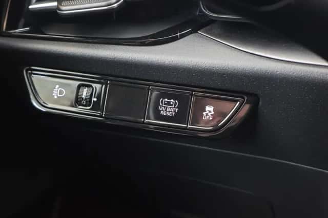 Kia Niro (2025) thumbnail 32