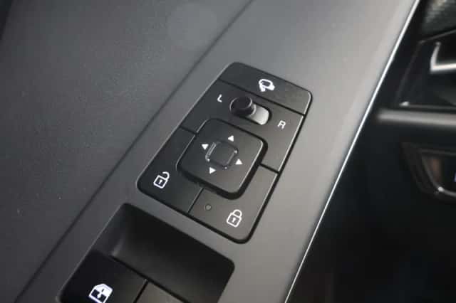Kia Niro (2025) thumbnail 33