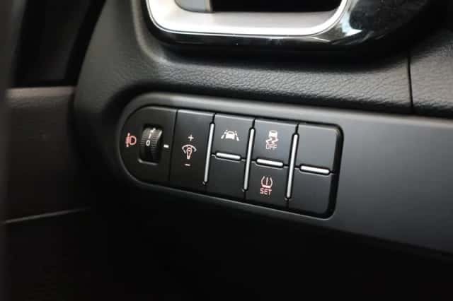 Kia Ceed Sportswagon (2021) thumbnail 31