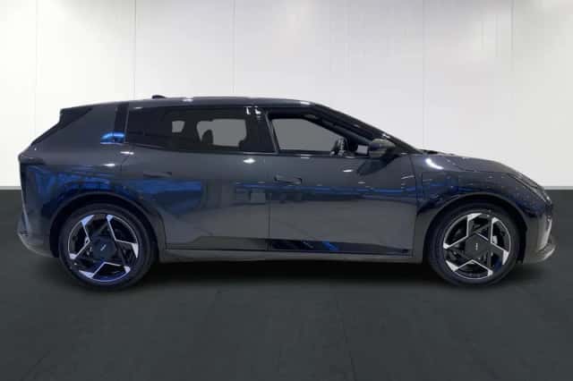 Kia EV4 (2026) thumbnail 6