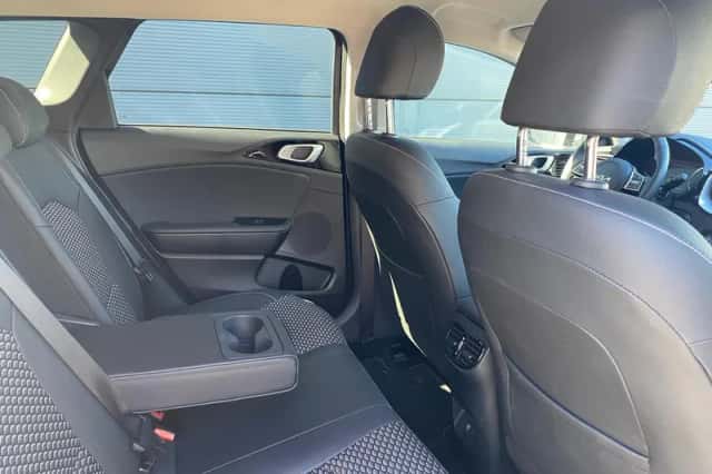 Kia Ceed (2024) thumbnail 11