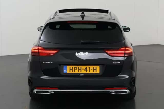Kia Ceed Sportswagon (2025) thumbnail 4