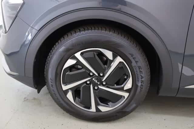 Kia Sportage (2022) thumbnail 35