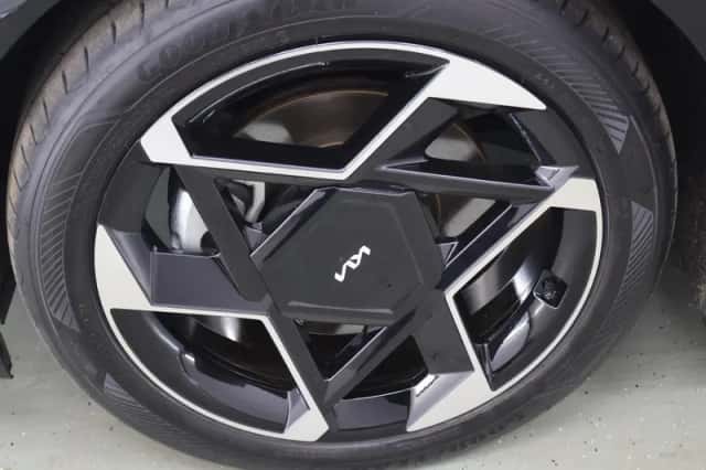 Kia EV4 (2025) thumbnail 43