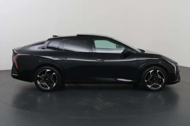 Kia EV4 (2025) thumbnail 6