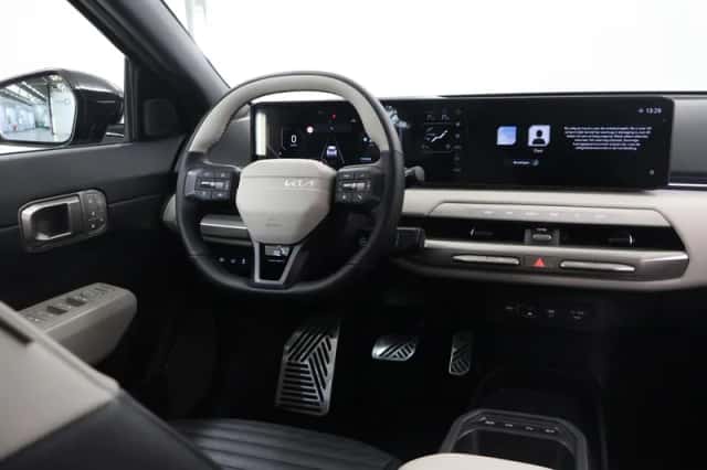 Kia EV4 (2025) thumbnail 9