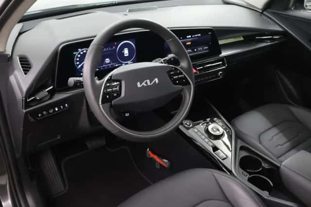 Kia Niro (2025) thumbnail 7
