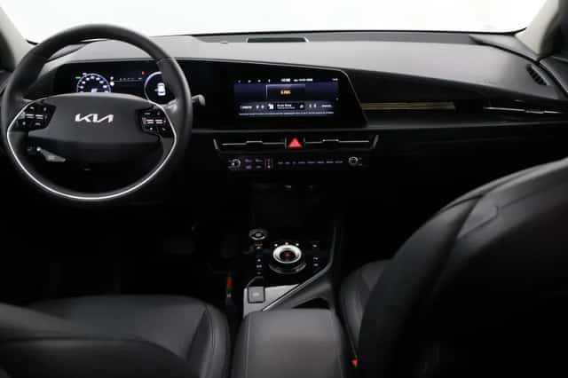 Kia Niro (2025) thumbnail 8