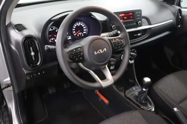 Kia Picanto (2021) thumbnail 7