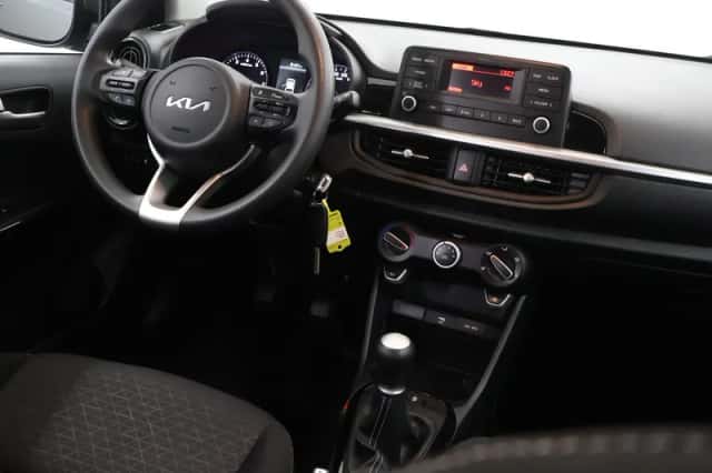 Kia Picanto (2021) thumbnail 9