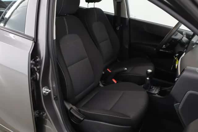 Kia Picanto (2021) thumbnail 10