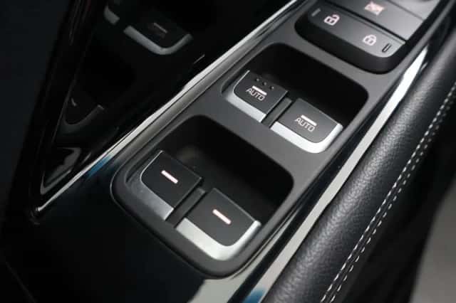 Kia Niro (2020) thumbnail 31