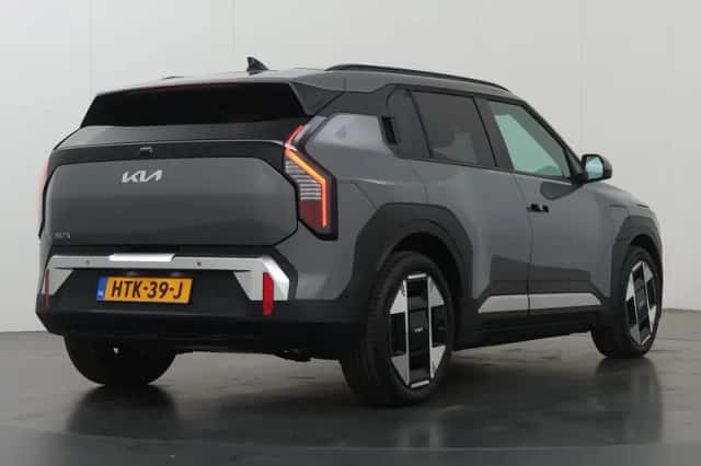 Kia EV3 (2025) thumbnail 2