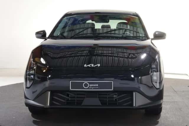 Kia EV4 (2026) thumbnail 3