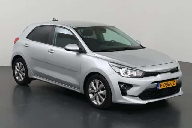 Kia Rio (2022) thumbnail 23