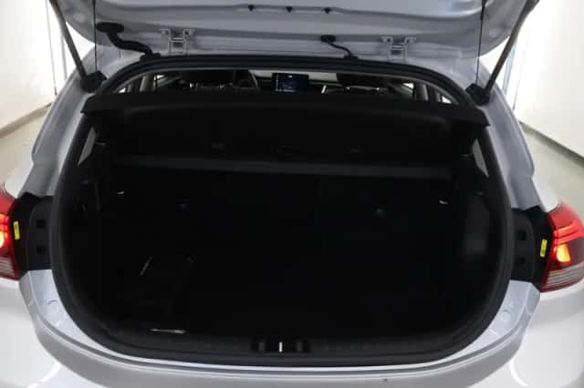 Kia Rio (2022) thumbnail 34