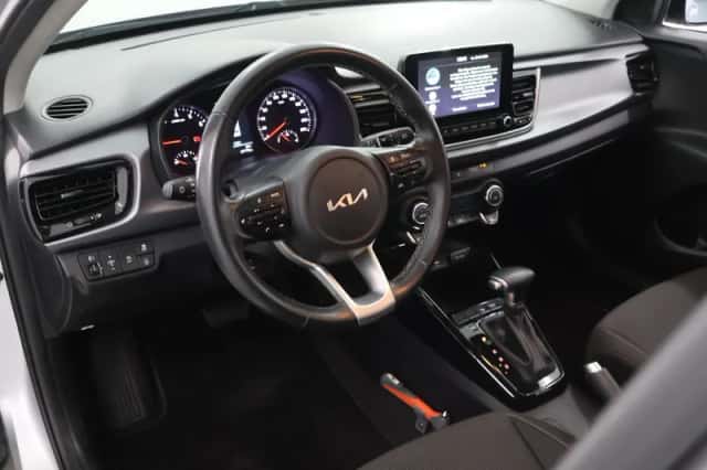 Kia Rio (2022) thumbnail 7