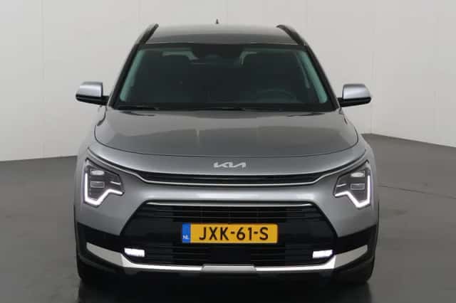 Kia Niro (2025) thumbnail 3