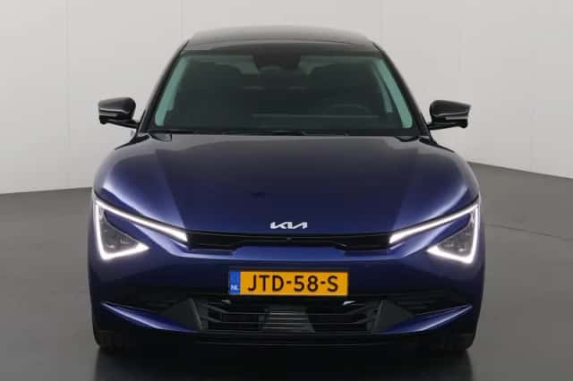 Kia EV6 (2026) thumbnail 3