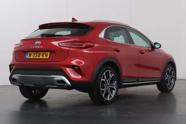 Kia XCeed (2021) thumbnail 2