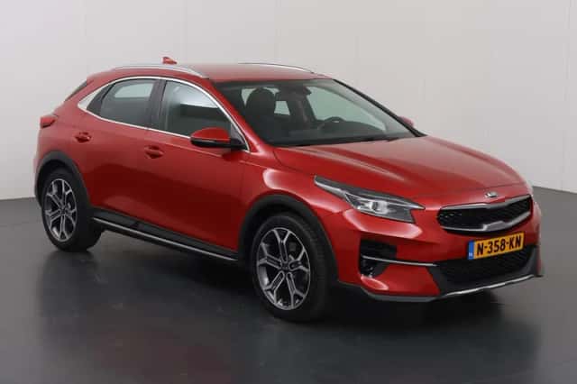 Kia XCeed (2021) thumbnail 23