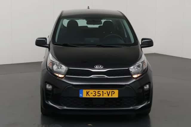 Kia Picanto (2021) thumbnail 3