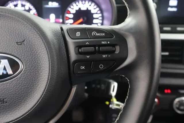 Kia Picanto (2021) thumbnail 25