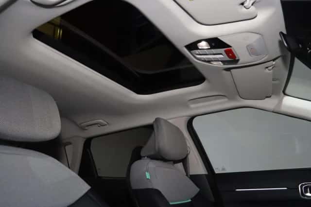 Kia EV4 (2026) thumbnail 9