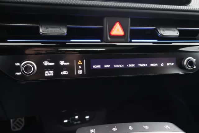 Kia EV6 (2025) thumbnail 24