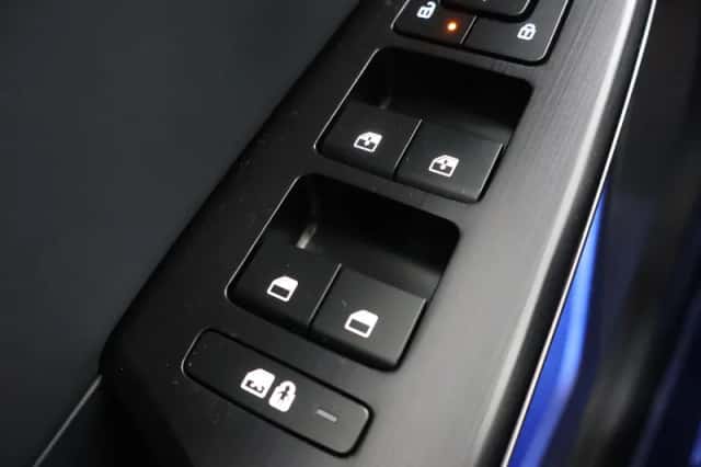 Kia EV6 (2025) thumbnail 39