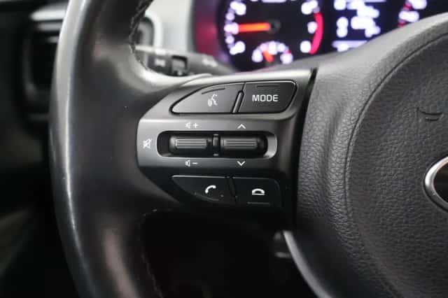 Kia Stonic (2021) thumbnail 20