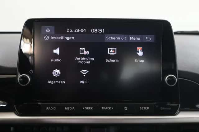 Kia Picanto (2024) thumbnail 16