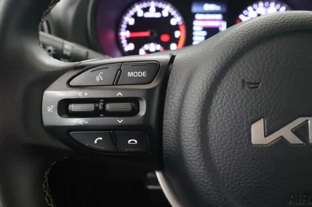 Kia Picanto (2024) thumbnail 26