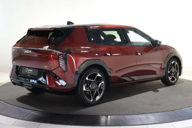 Kia EV4 (2026) thumbnail 2