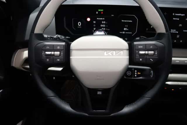 Kia EV4 (2026) thumbnail 17
