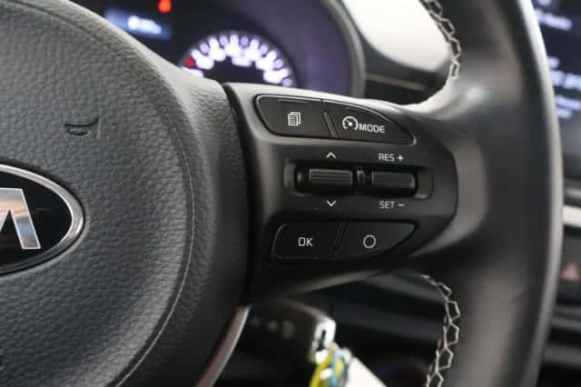 Kia Picanto (2021) thumbnail 21