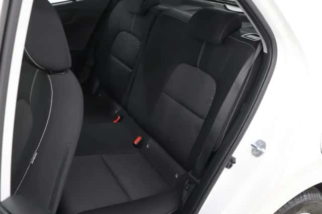 Kia Picanto (2021) thumbnail 11