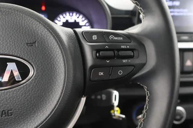 Kia Picanto (2021) thumbnail 21