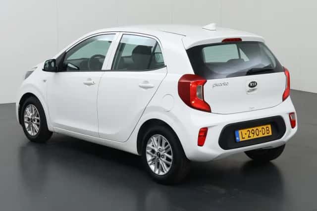 Kia Picanto (2021) thumbnail 22