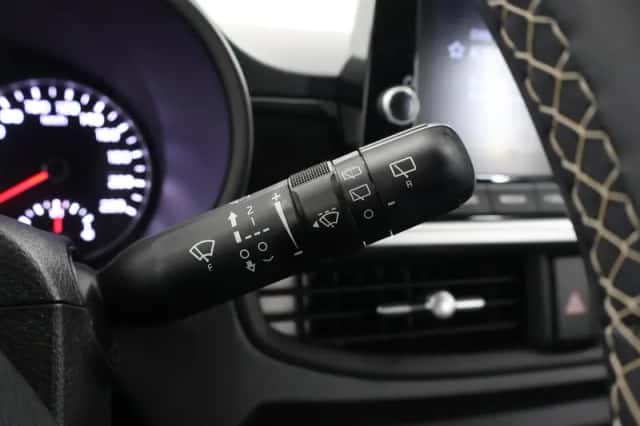 Kia Picanto (2021) thumbnail 24