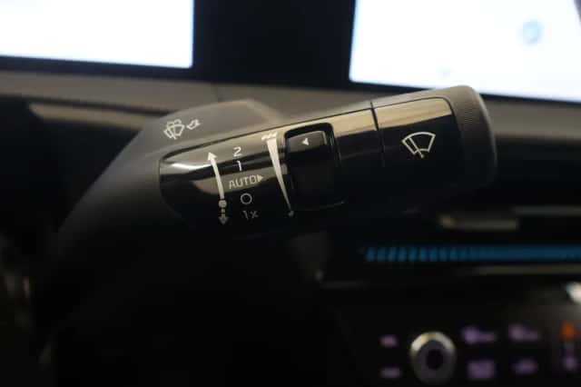 Kia EV6 (2022) thumbnail 29