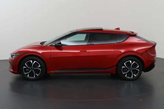 Kia EV6 (2022) thumbnail 5