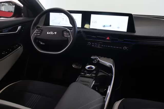 Kia EV6 (2022) thumbnail 9
