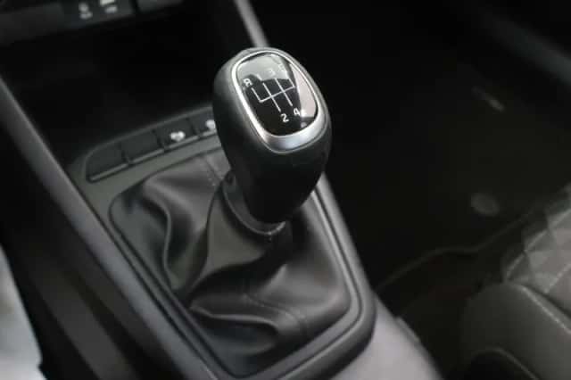 Kia Rio (2020) thumbnail 24