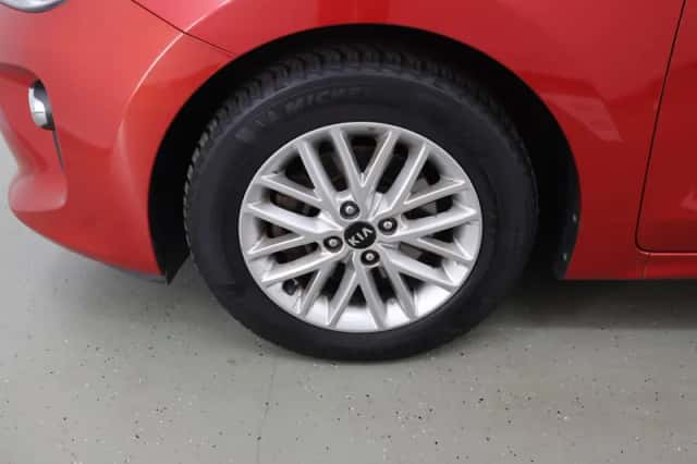 Kia Rio (2020) thumbnail 35