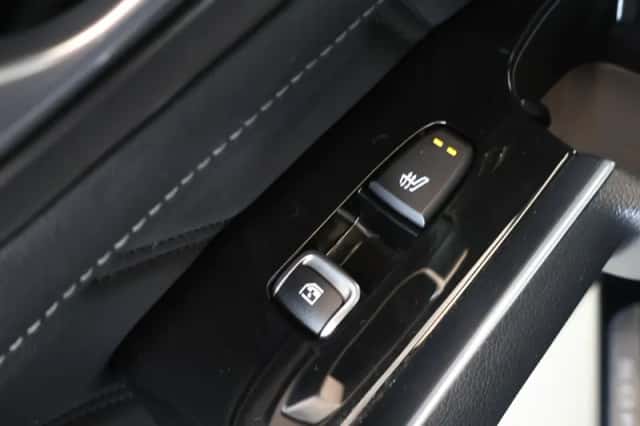 Kia Sorento (2022) thumbnail 12
