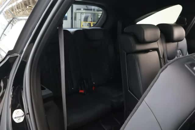 Kia Sorento (2022) thumbnail 13